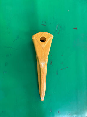 단조 코마츠 버킷 치아 207-70-14151TL 코마츠 치아 타이거 롱 2077014151TL