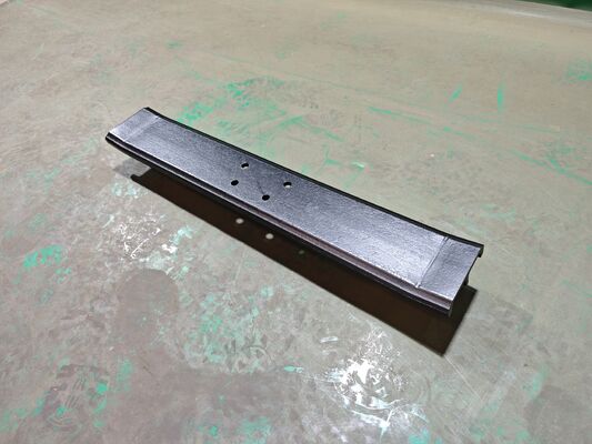 코마쓰 PC60 트랙 신발 트리플 크루저 트랙 신발 피치 STG135A-8-750-001