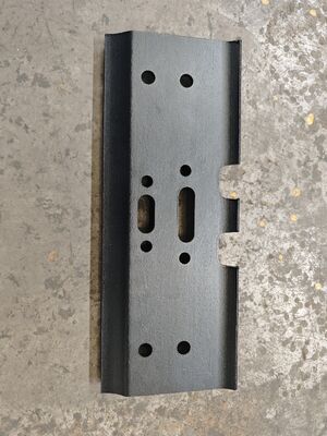 TST135A 트랙 신발 트리플 크루저 트랙 신발 피치 TG135A-6-400-0100