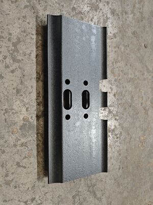 FL4 트랙 슈 트리플 그라우저 트랙 슈 피치 TG140D-8.5-400