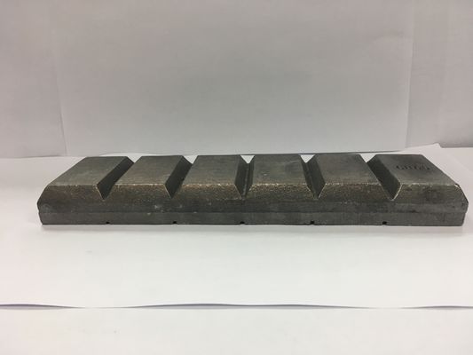 CB150 초콜릿 블록 마모 부품 240×150×23mm 중장비 마모 보호 부품 6KG