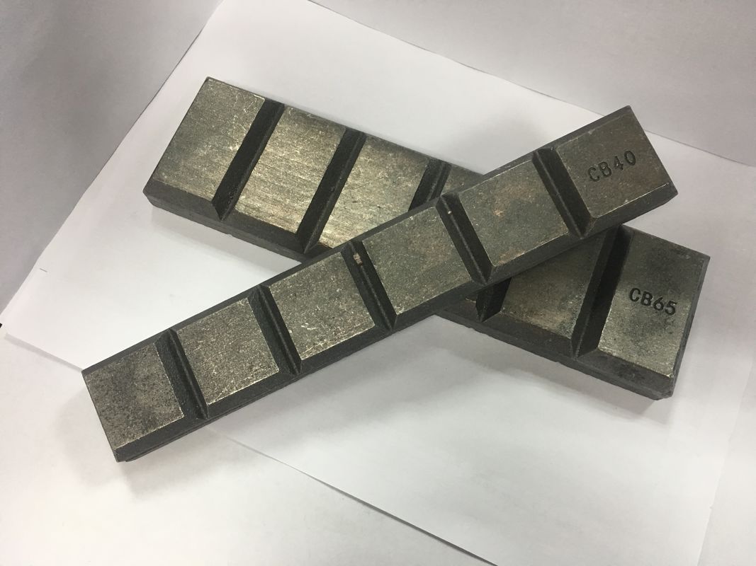 CB65 초콜릿 블록 마모 부품 240×65×23mm 지상 결합 도구 구성 요소 2.5KG